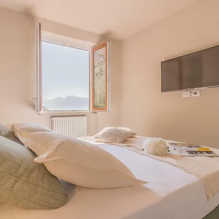 Mariu Apartamento Varenna